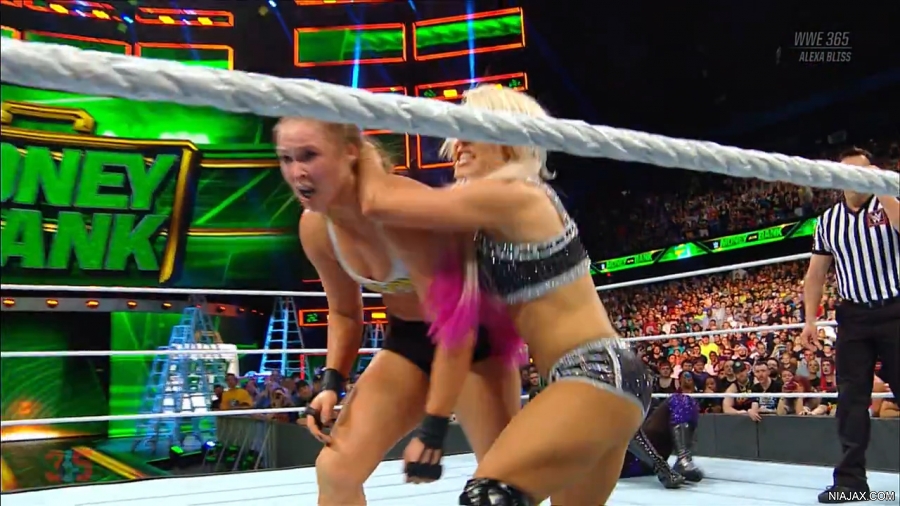 niawwe24alexa_Still114.jpg