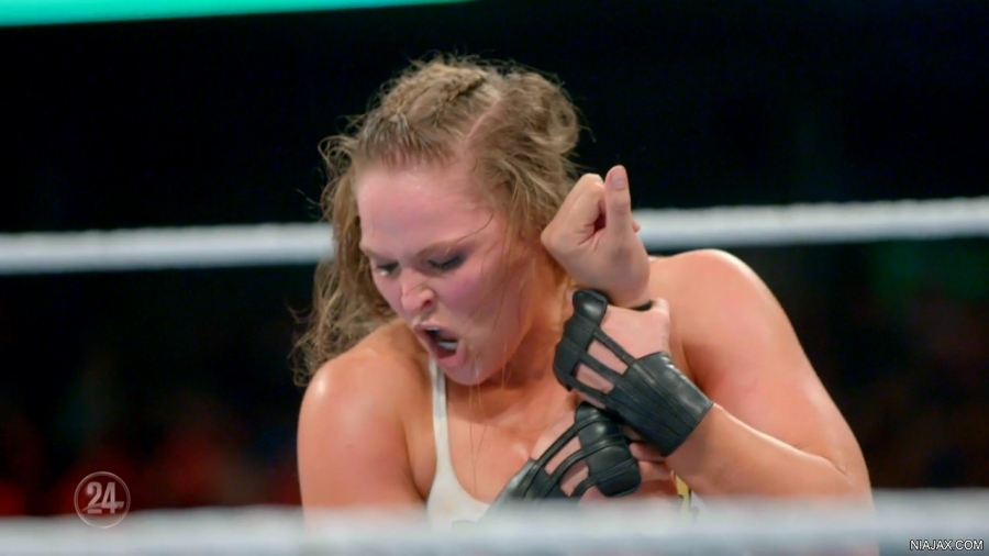 niawwe24ronda_Still019.jpg